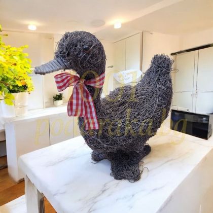 Патица от естествени материали