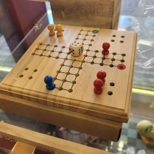 Игра Не се сърди човече